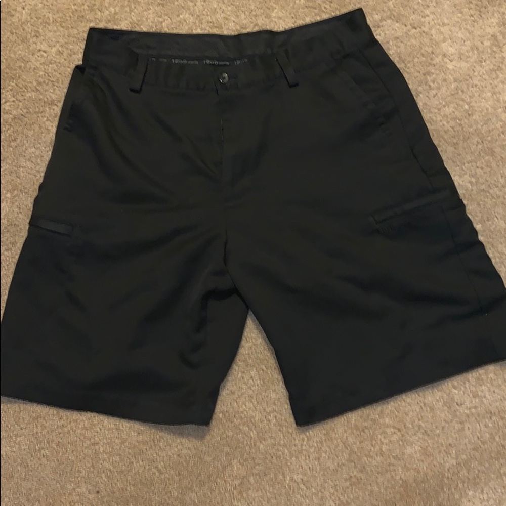 IZOD Xfg golf shorts 32